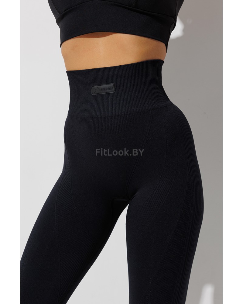 Бесшовные спортивные лосины Forstrong Neat Black