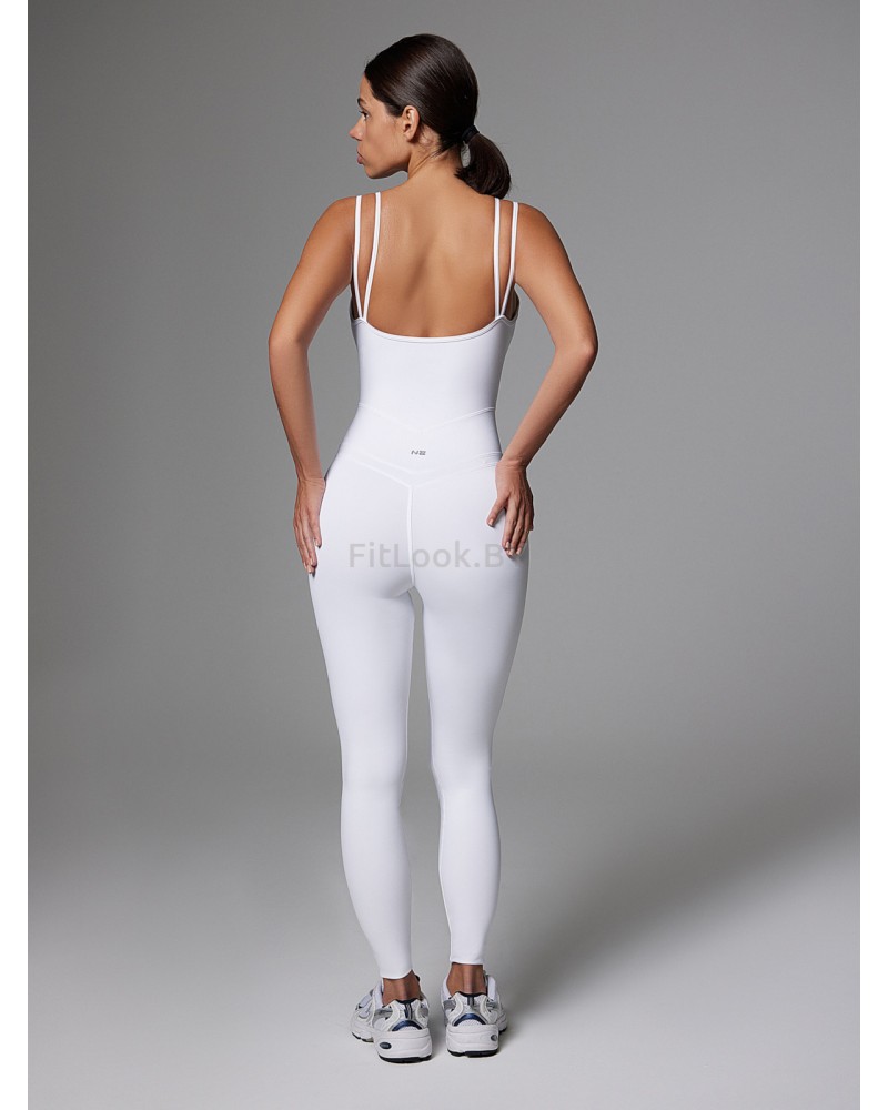 Моделирующий комбинезон на бретелях Neverlate Aerobics Classic White