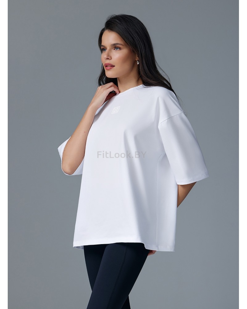 Футболка свободного силуэта