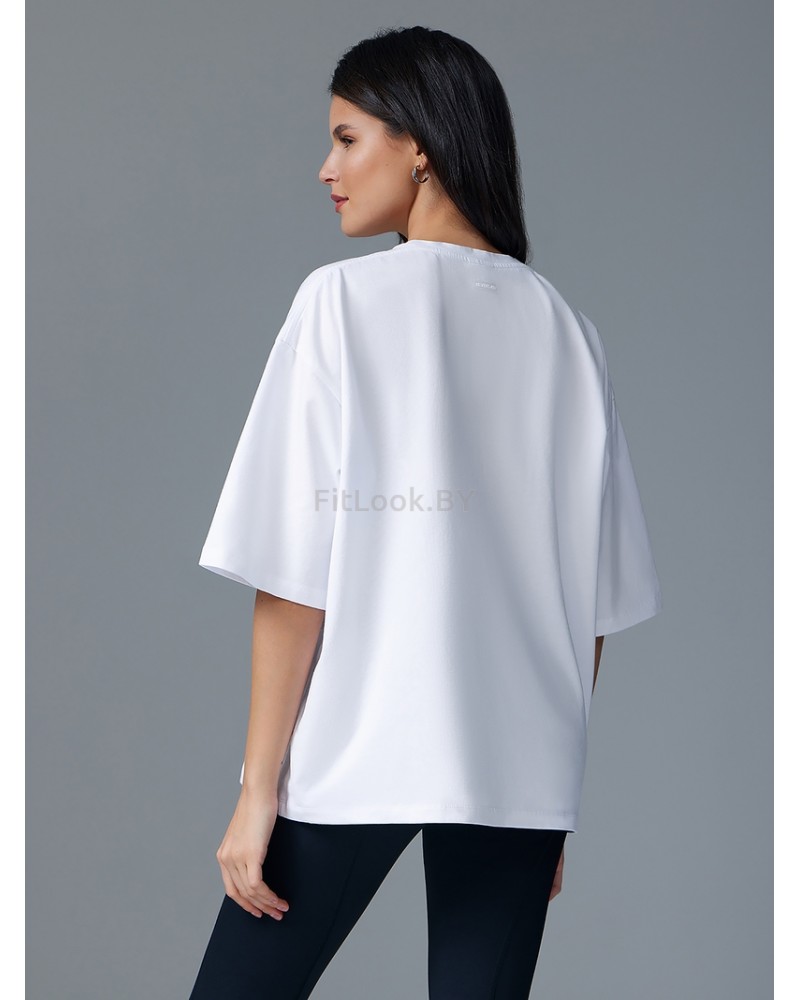Футболка свободного силуэта