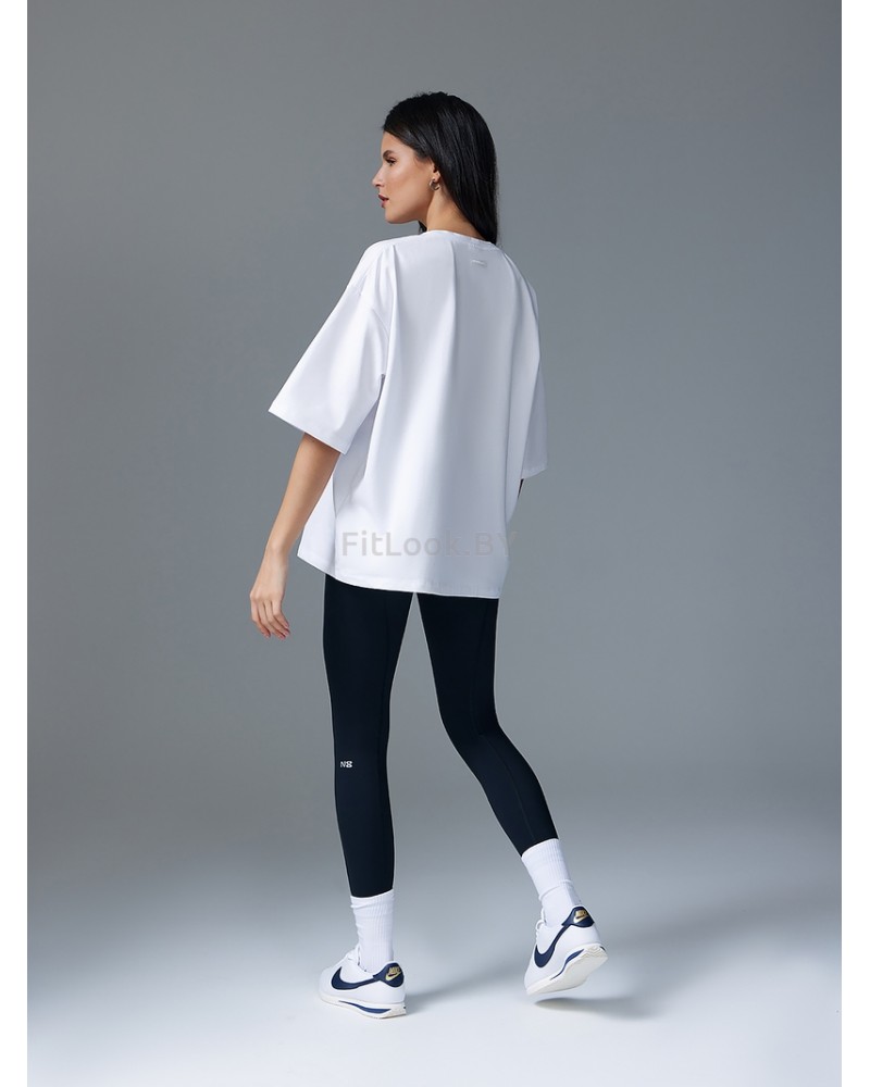 Футболка свободного силуэта