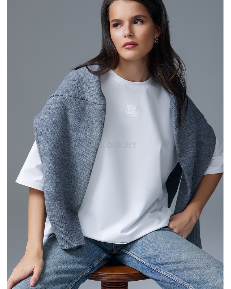 Футболка свободного силуэта