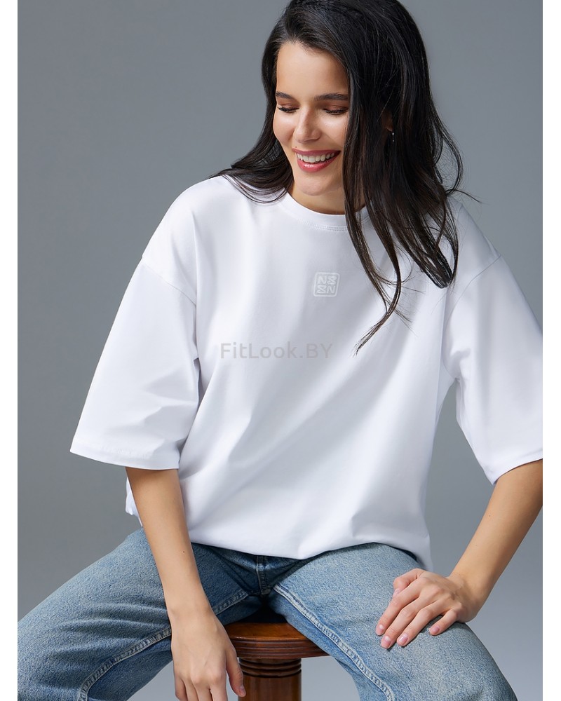 Футболка свободного силуэта