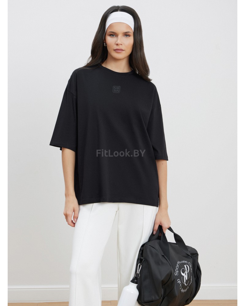 Футболка свободного силуэта