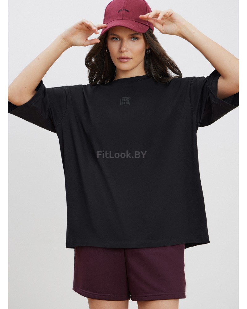 Футболка свободного силуэта