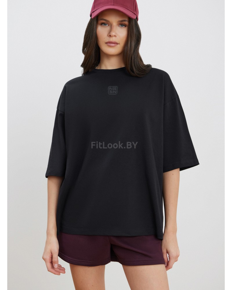 Футболка свободного силуэта