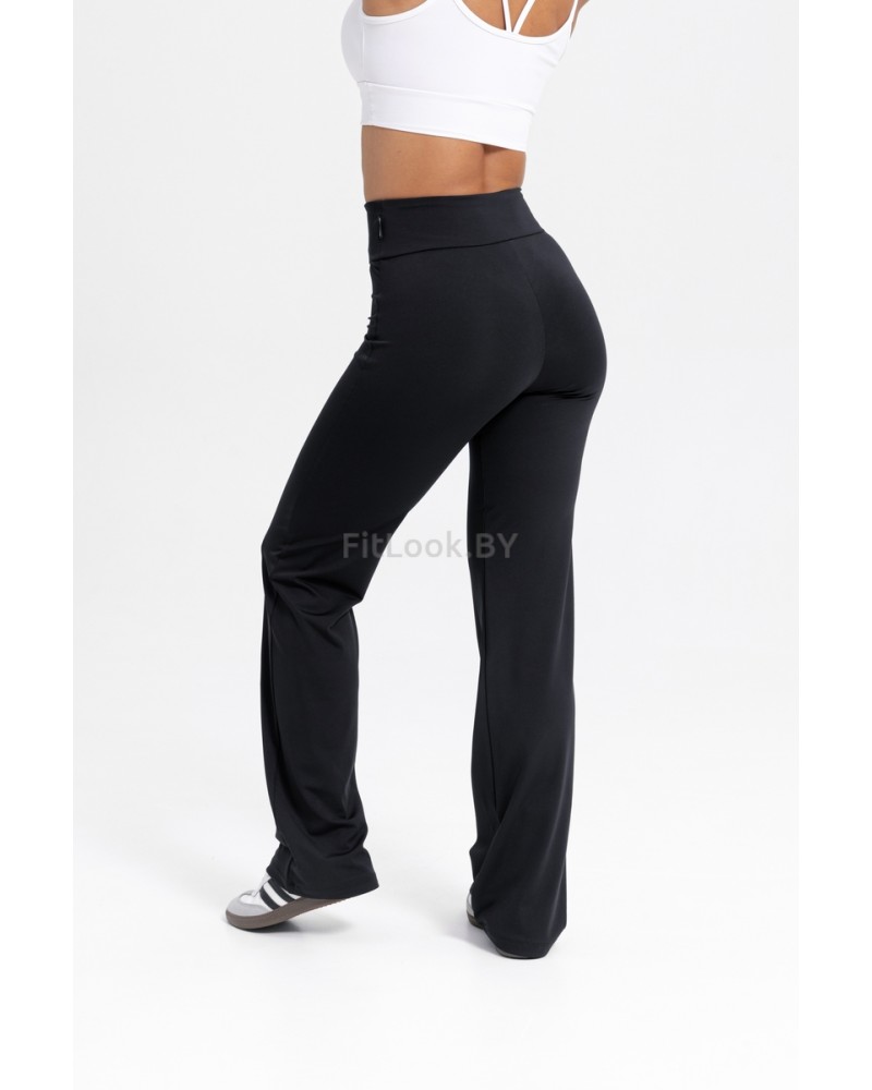 Брюки Demure Black