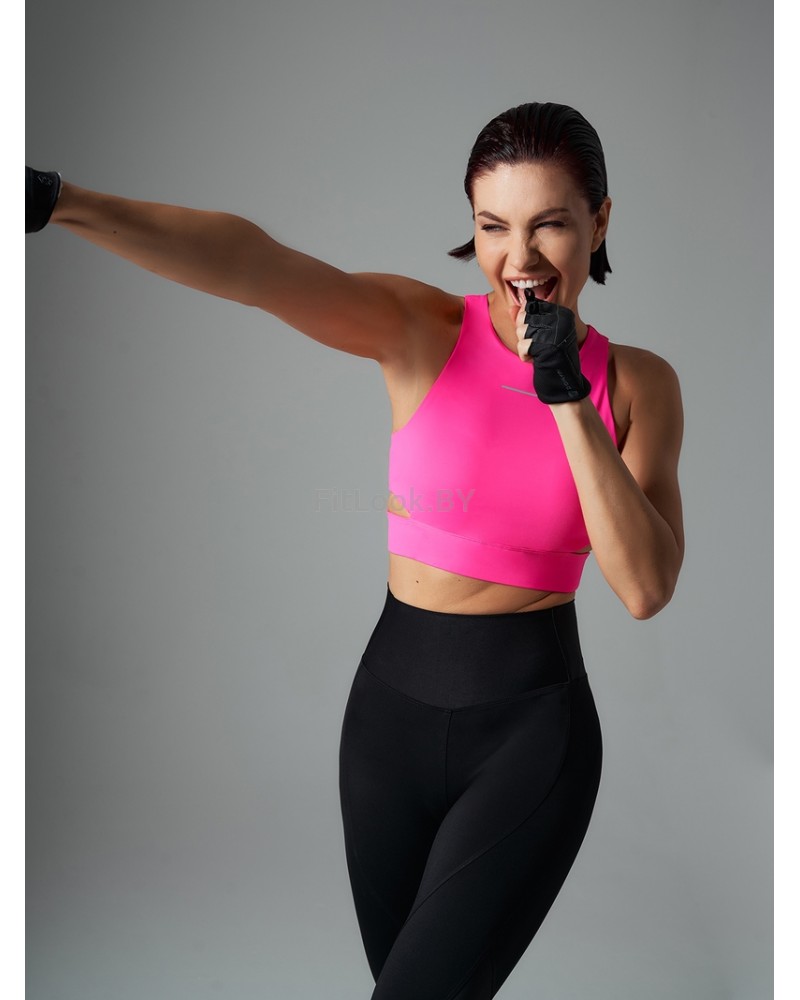 Спортивный топ-бра со средней поддержкой и вставными чашками