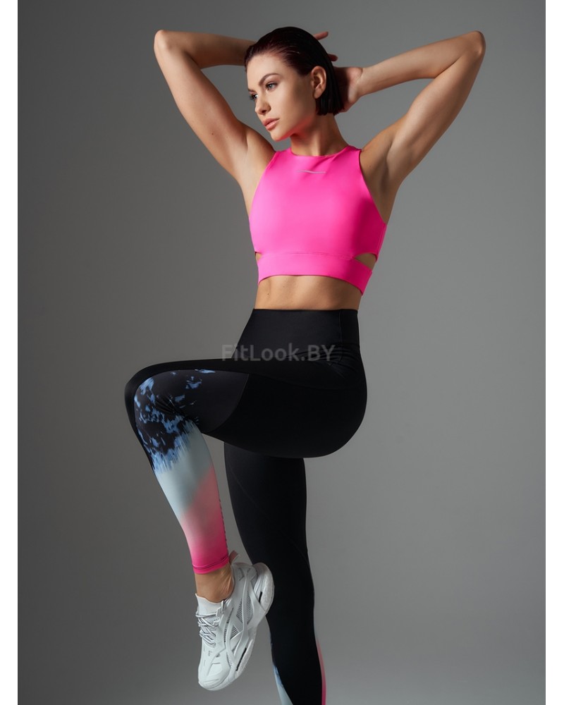 Спортивный топ-бра со средней поддержкой и вставными чашками