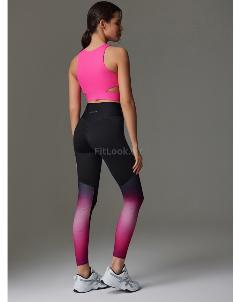 Спортивный топ-бра со средней поддержкой и вставными чашками