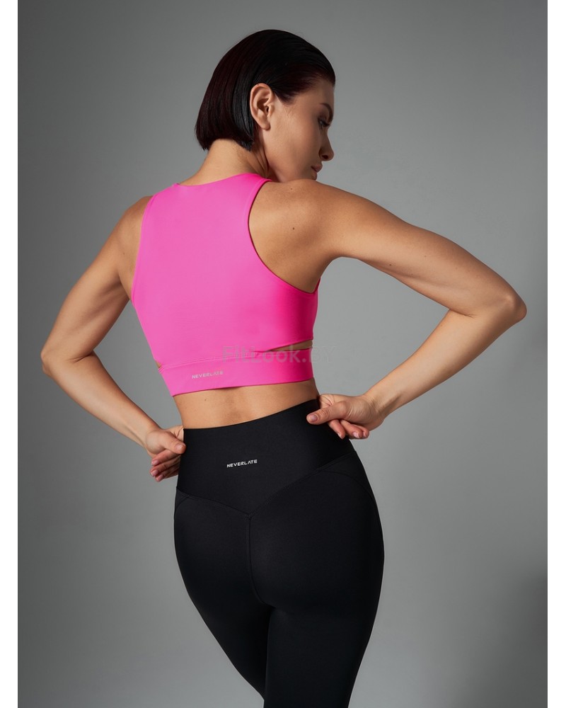 Спортивный топ-бра со средней поддержкой и вставными чашками