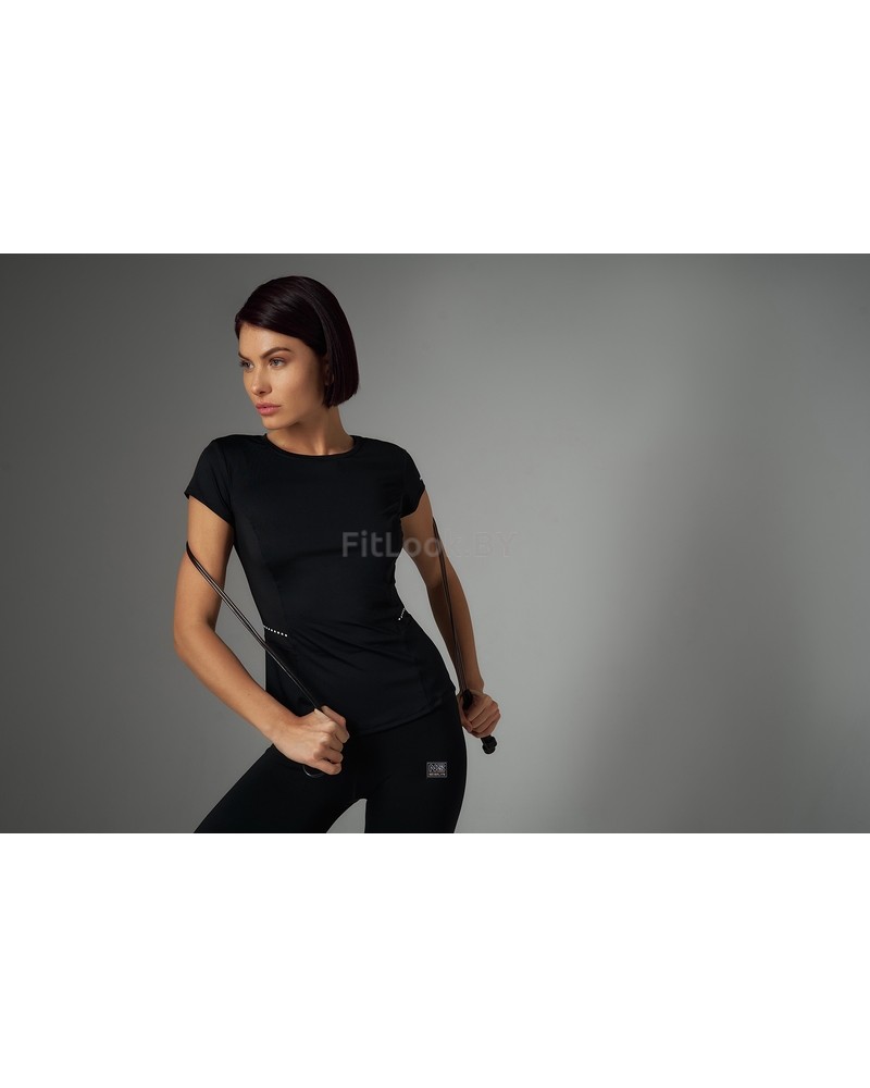 Приталенная футболка FITNESS