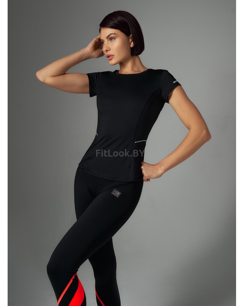 Приталенная футболка FITNESS