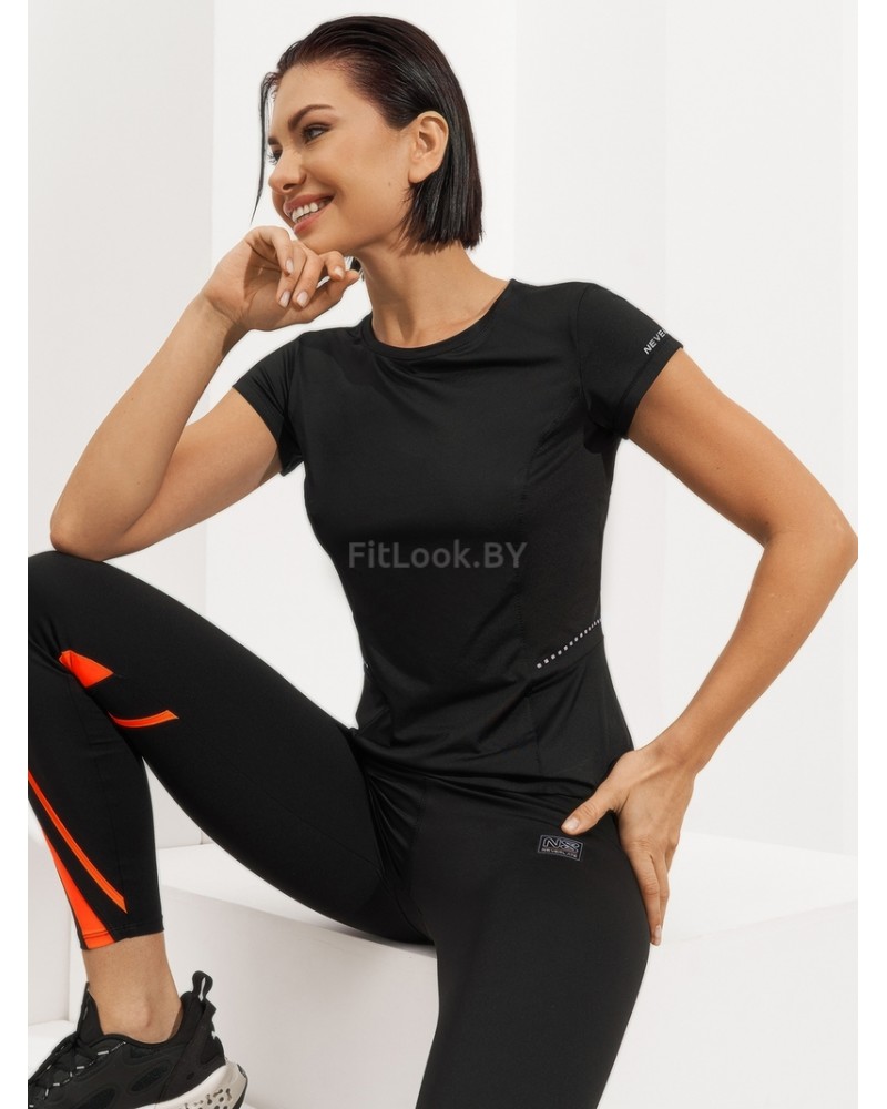 Приталенная футболка FITNESS