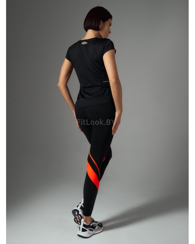 Приталенная футболка FITNESS