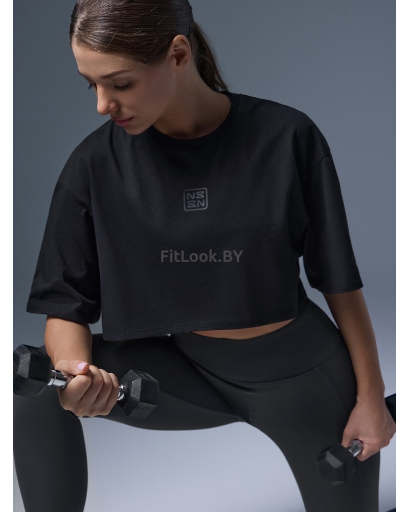 Укороченная чёрная футболка оверсайз Neverlate NS