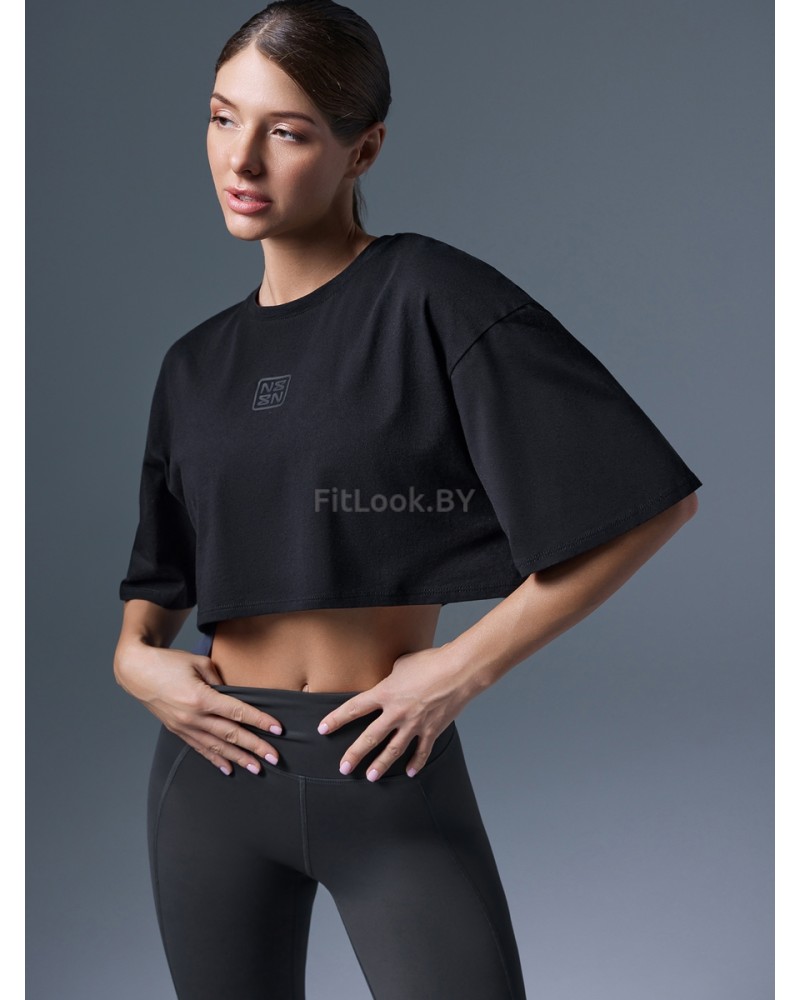 Укороченная чёрная футболка оверсайз Neverlate NS