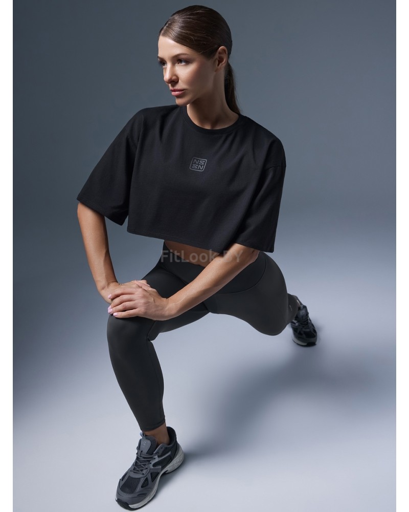 Укороченная чёрная футболка оверсайз Neverlate NS