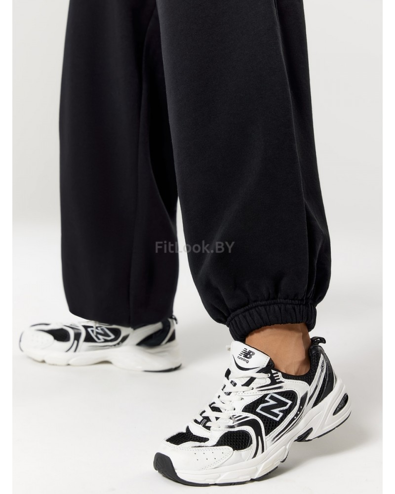 Спортивные брюки свободного кроя  GYM Bunny Black