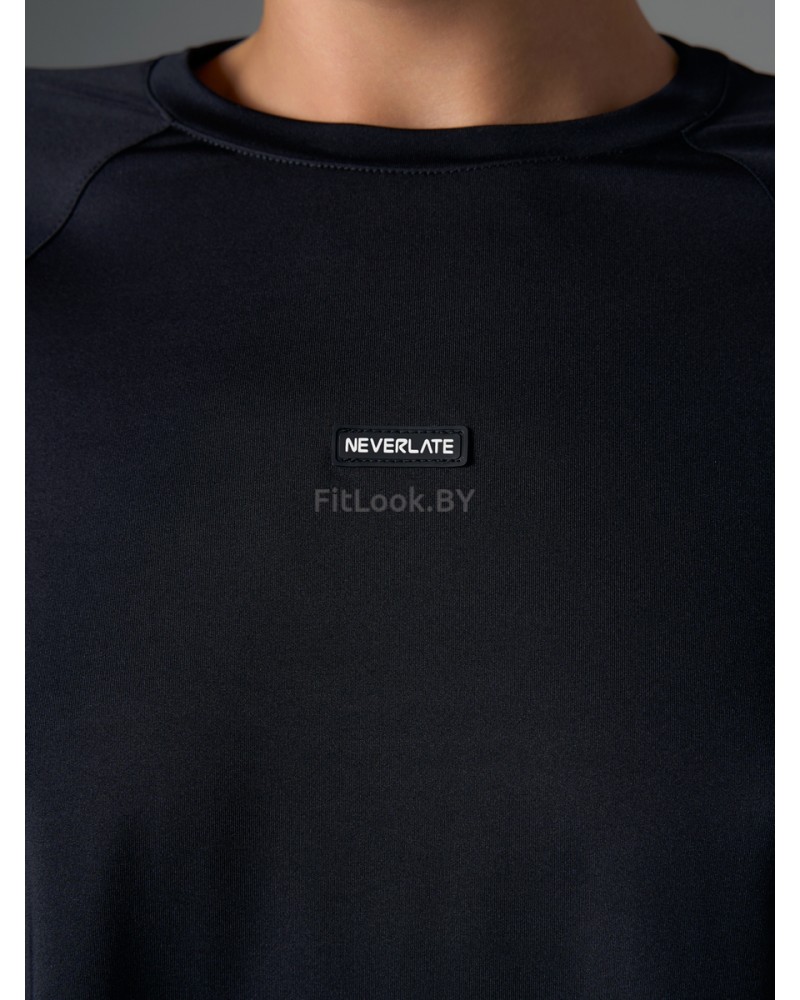 Рашгард Neverlate с фигурным низом