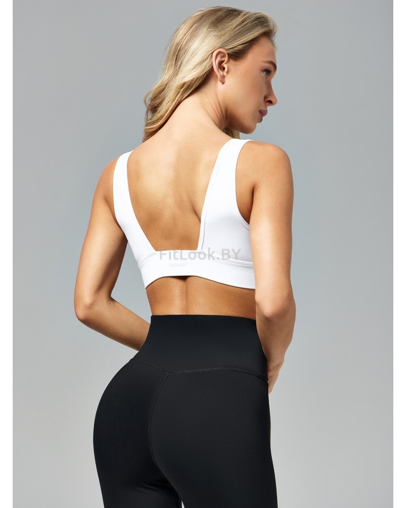 Спортивный топ-бра белый с лёгкой поддержкой