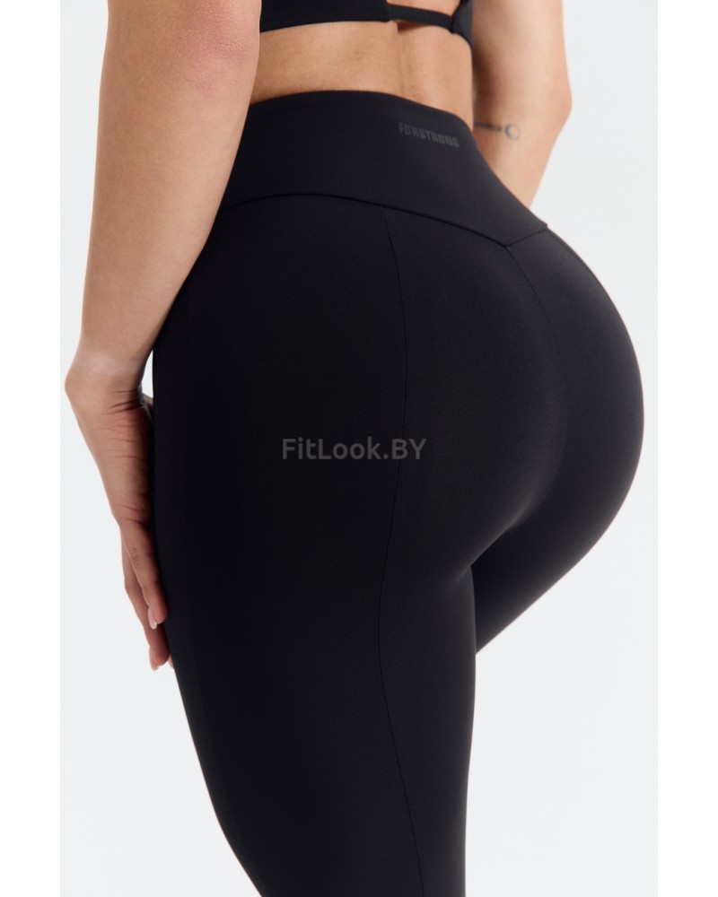 Чёрные леггинсы со сборочкой на ногах  Fira Black