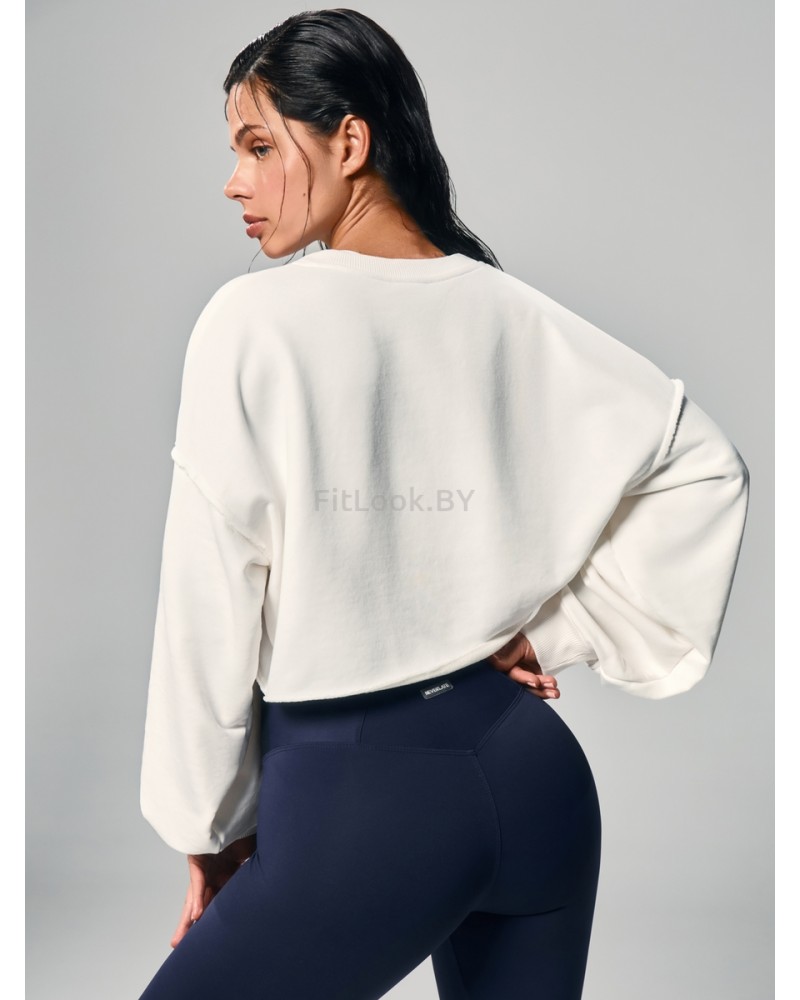 Укороченный свитшот объёмного кроя Crop Milky
