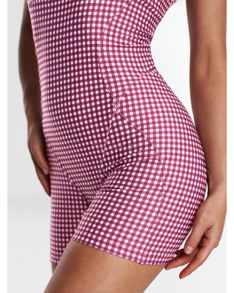 Моделирующий спортивный комбинезон c принтом Gingham