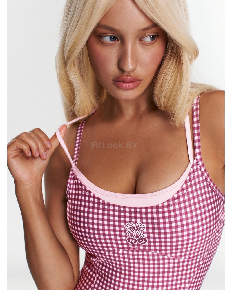 Моделирующий спортивный комбинезон c принтом Gingham