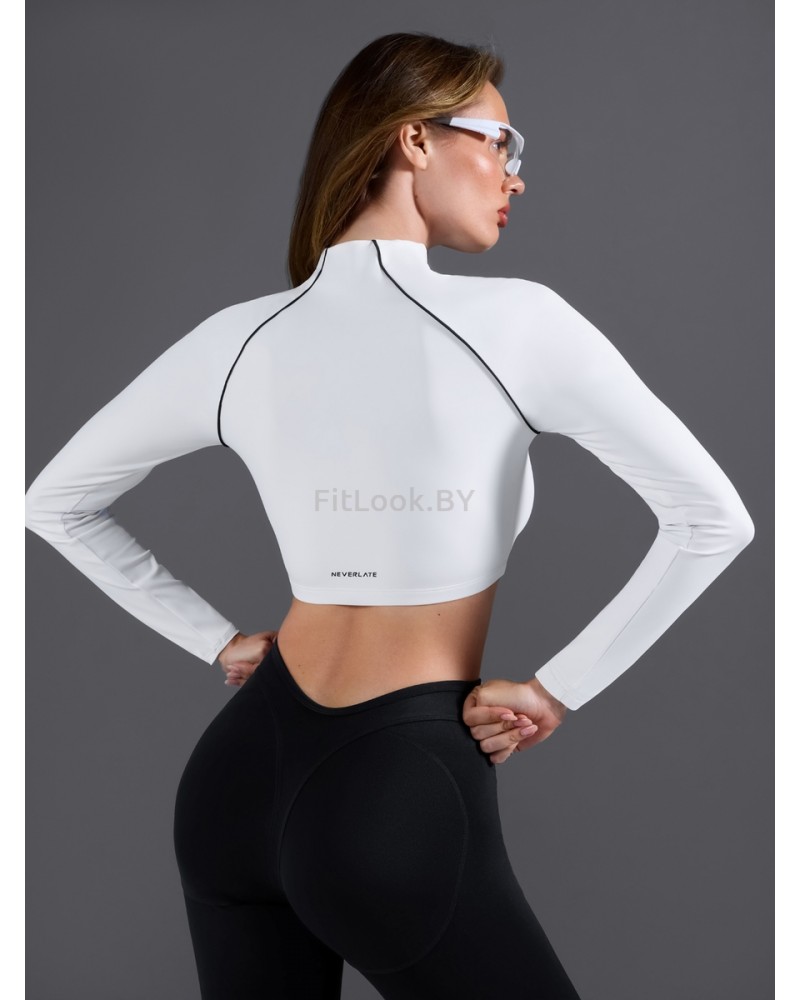 Спортивный укороченный рашгард Slim Crop White