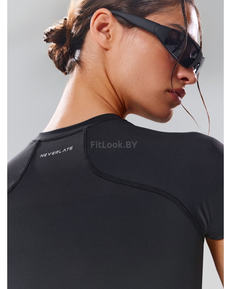 Облегающая спортивная футболка Basic Black 